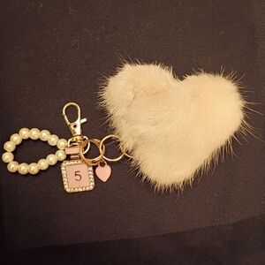 Elegant Pearl and Mink Fur Heart Keychain
